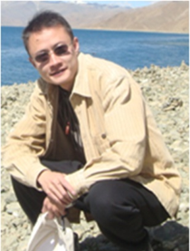 侯东辉

副院长  信息技术中心主任